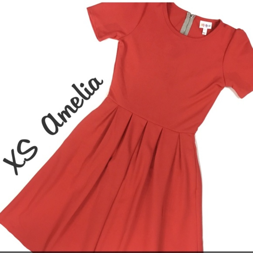 LuLaRoe Amelia Dress with Hidden Pockets NWT